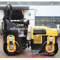 2900kg Diesel Power Vibrating Roller Compactor (FYL-1200)